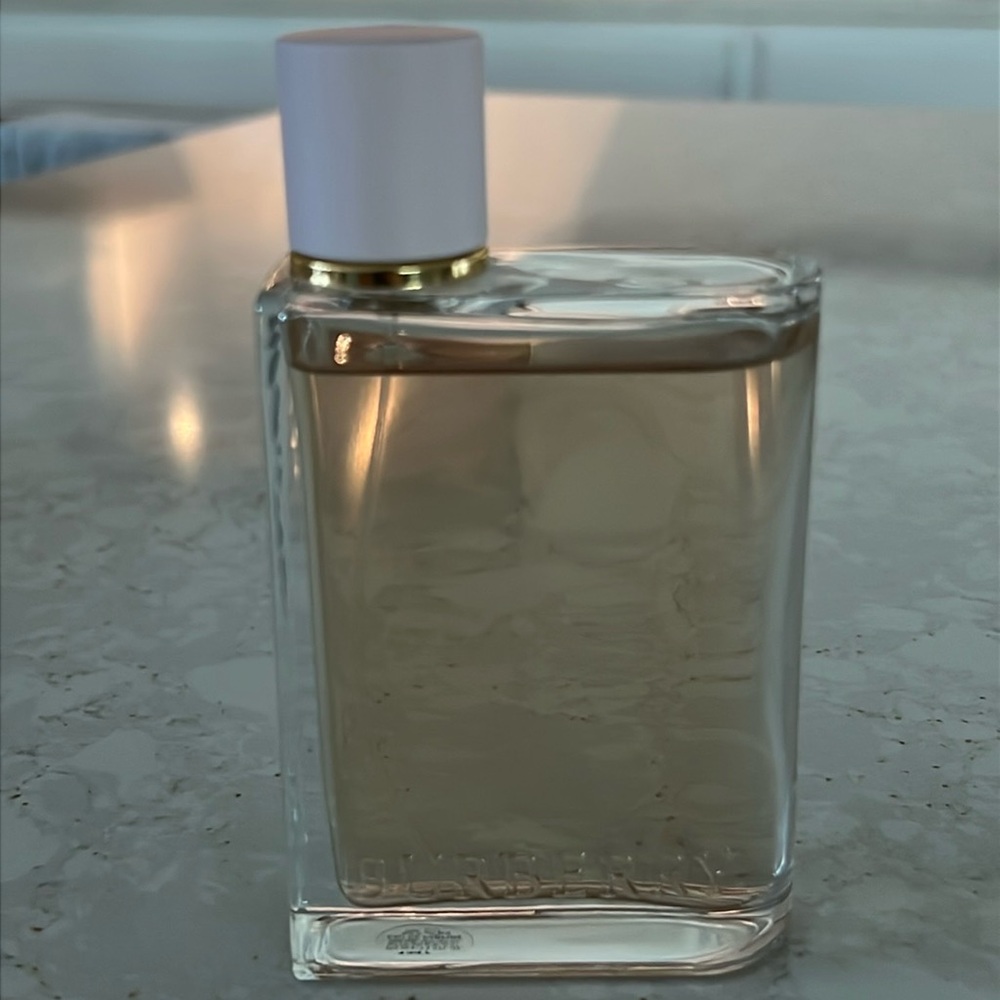 BURBERRY Her Eau de Parfum 3.3 oz.